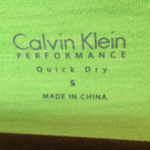 Calvin Klein performance shirt - Picture 3 of 3